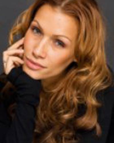 Ясмина Филали фото