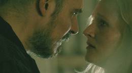 Кадр из фильма "Когда упадут небеса" - 1