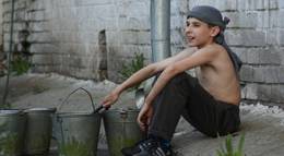 Кадр из фильма "Один в четырех стенах" - 1