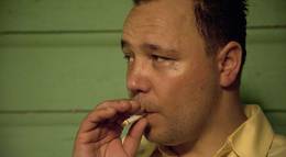 Кадр из фильма "Поля" - 2