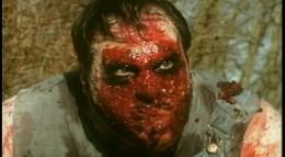 Кадр из фильма "Деревенские зомби (видео)" - 2