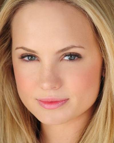 Меган Йётте Мартин фото