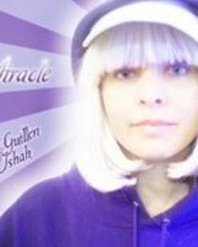 Laurah Guillén фото