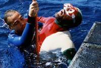 Кадр Голубая бездна