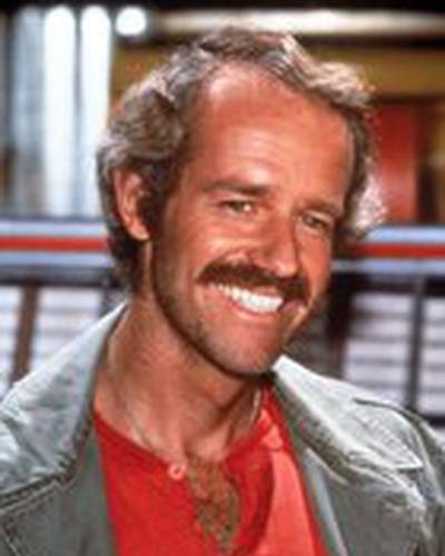 Майк Фаррелл фото