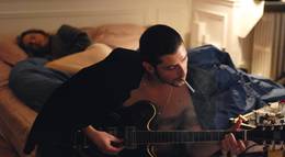 Кадр из фильма "Убежище" - 1