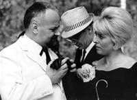 Кадр О торжестве и гостях