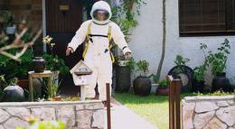 Кадр из фильма "Один маленький шаг" - 1