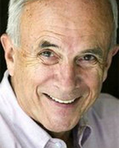 Чак Арнольд фото