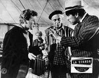 Кадр Дорога