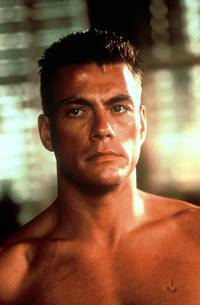 Кадр Универсальный солдат