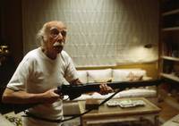 Кадр Ничто человеческое не чуждо