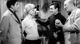 Кадр из фильма "Бобусс" - 1