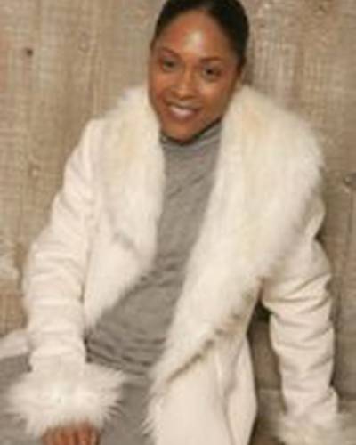 Моника Кэлхун фото