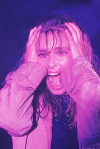 Кадр Что-то не отсюда (мини-сериал)