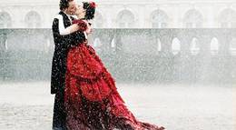 Кадр из фильма "Ангел" - 1