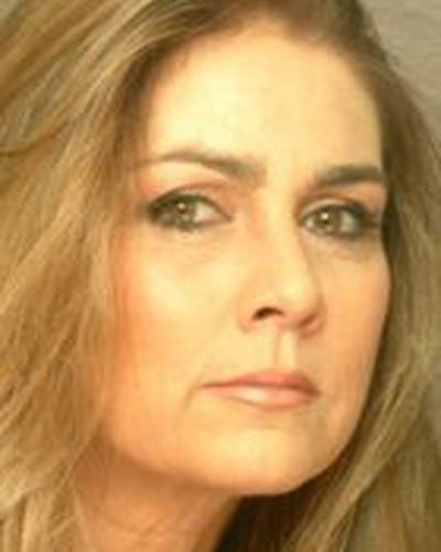 Ромина Пауэр фото