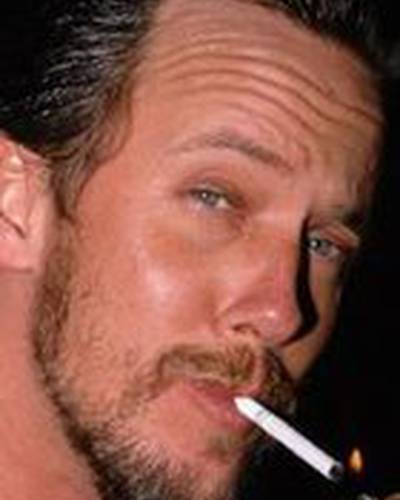 Том Байрон фото