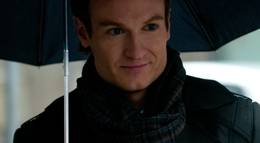 Кадр из фильма "Всё, кроме любви" - 1