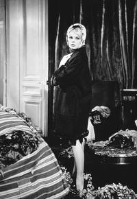 Кадр De quoi tu te mêles Daniela!