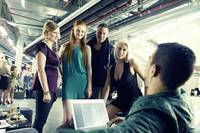 Кадр Жизнь меняет тебя