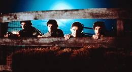 Кадр из фильма "Карающая сила" - 2