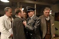 Кадр Фальшивомонетчики