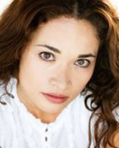 Трина Е. Сиопи фото