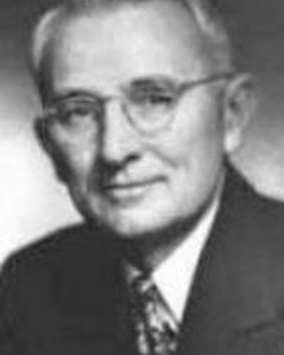 Дэйл Карнеги фото