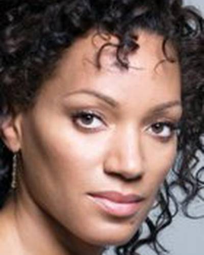 Карен Холнесс фото