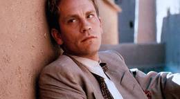 Кадр из фильма "Под покровом небес" - 2