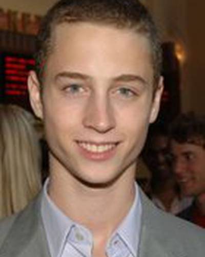 Чет Хэнкс фото