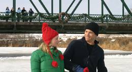 Кадр из фильма "Просто друзья" - 1