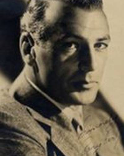 Винсент МакЭвити фото