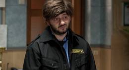 Кадр из фильма "Наша Russia" - 2