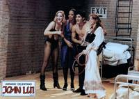 Кадр Джоан Луи