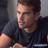 Кадр Дивергент. Глава 3: За стеной (Дивергент. Глава 3: Преданная)