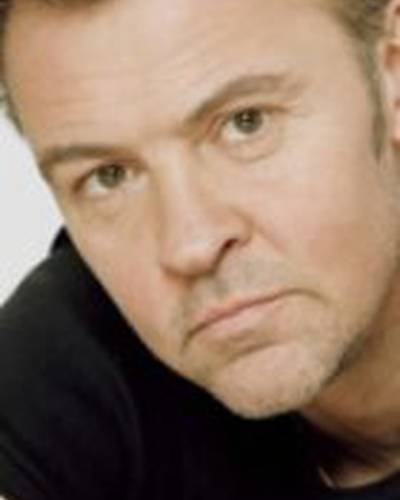 Пол Янг фото