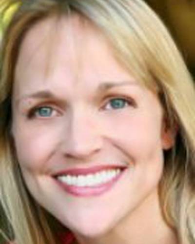 Эми Бенедикт фото