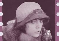 Кадр Маня. История работницы табачной фабрики