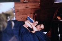 Кадр Объятия и прочие штучки