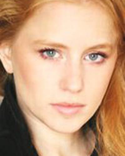 Лаура Стейнкрисер фото