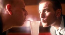 Кадр из фильма "На игле" - 1