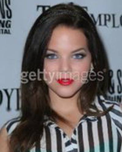 Кэти Уоллес фото