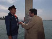 Кадр Коломбо: Мертвый груз