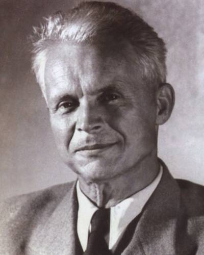 Александр Довженко фото