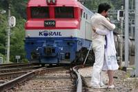 Кадр Мне не нужна любовь