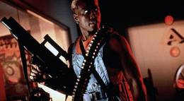 Кадр из фильма "Разрушитель" - 1