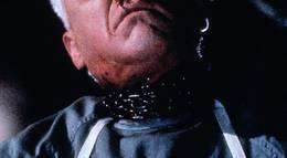 Кадр из фильма "Хирург" - 2