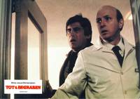 Кадр Похоронены, но не мертвы...